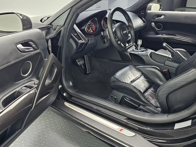 Audi R8 5.2 V10 Coupe/ BANG* OLUFSEN/ CARBON | Mobile.bg � ����������� 9
