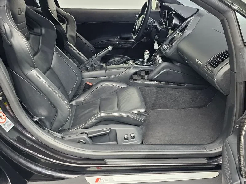 Audi R8 5.2 V10 Coupe/ BANG* OLUFSEN/ CARBON | Mobile.bg � ����������� 11