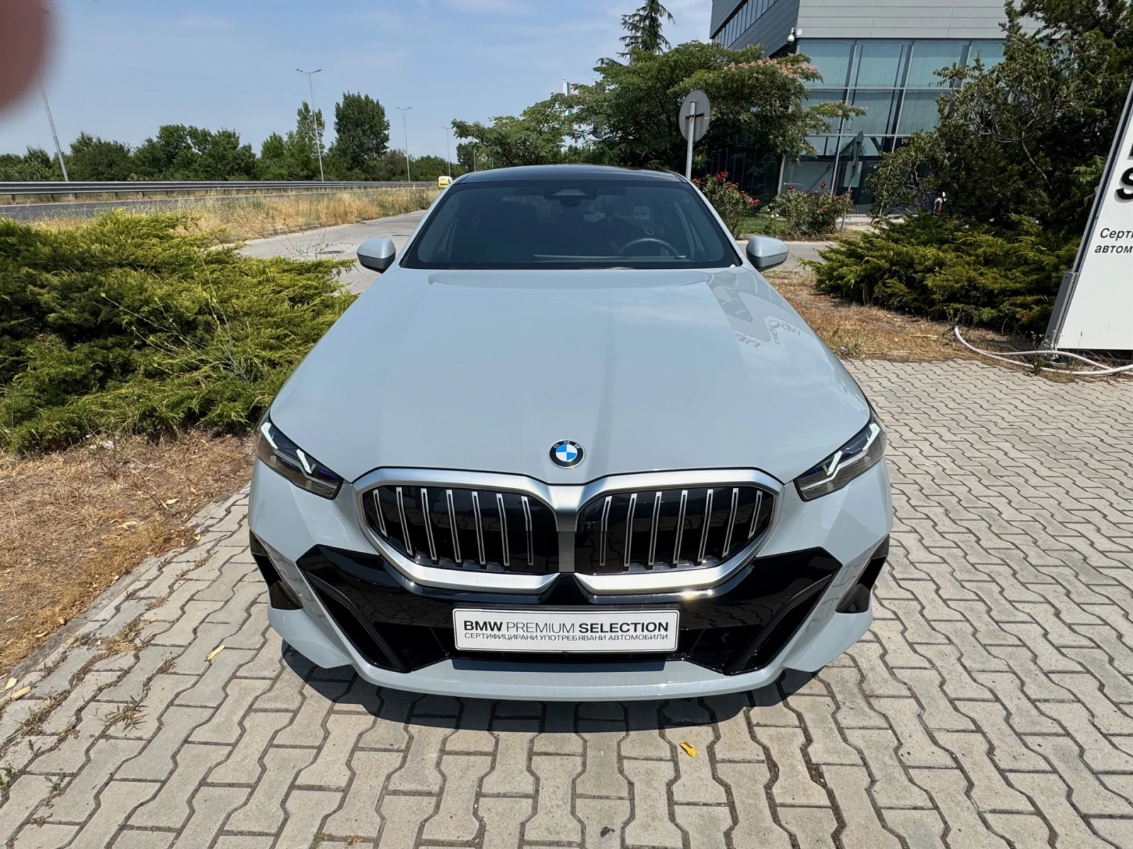 BMW 520 xDrive - изображение 8