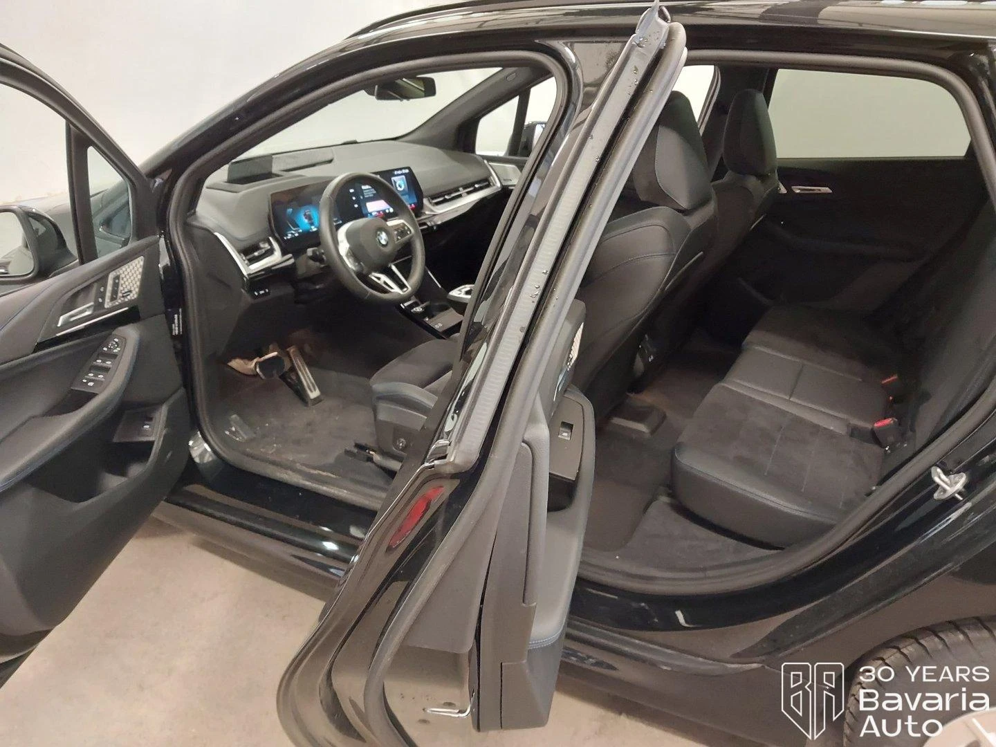 BMW 220 i Active Tourer M Sport Paket - изображение 5