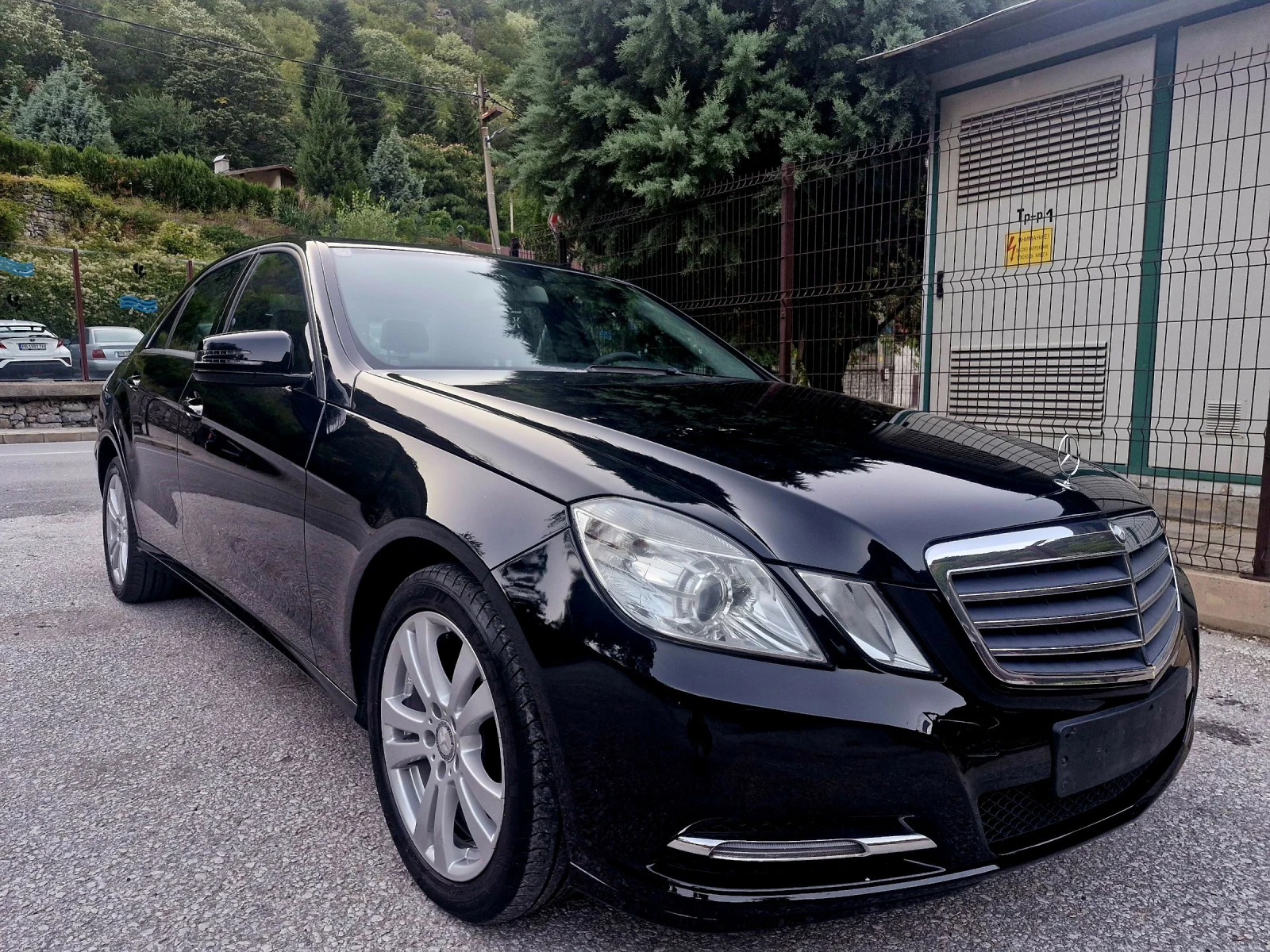 Mercedes-Benz E 200 2.2CDI 7G-TRONIC * FACELIFT*  - изображение 4