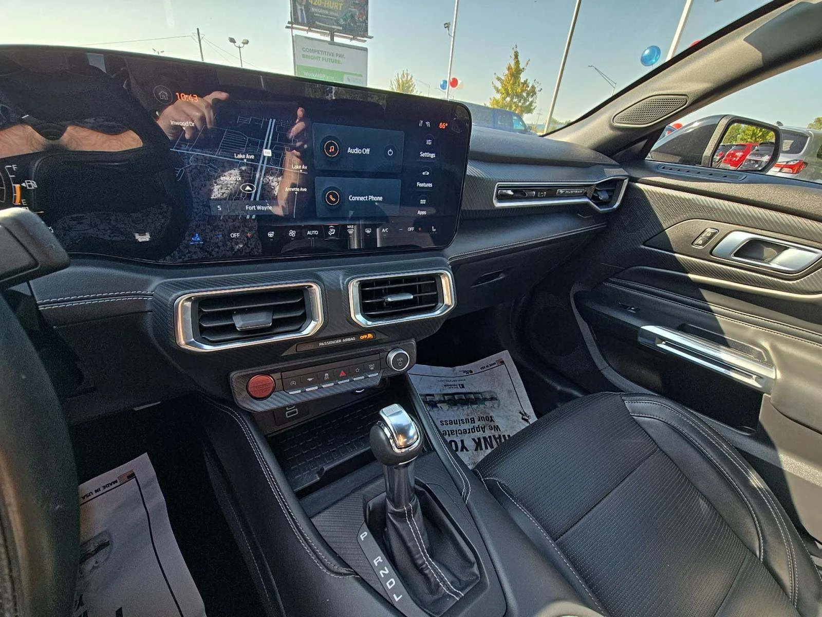 Ford Mustang EcoBoost Premium - изображение 6