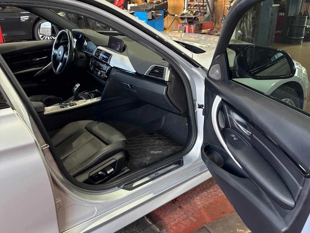 BMW 340 * 340i xDrive * CARFAX * ��� ������������ ������ | Mobile.bg � ����������� 13