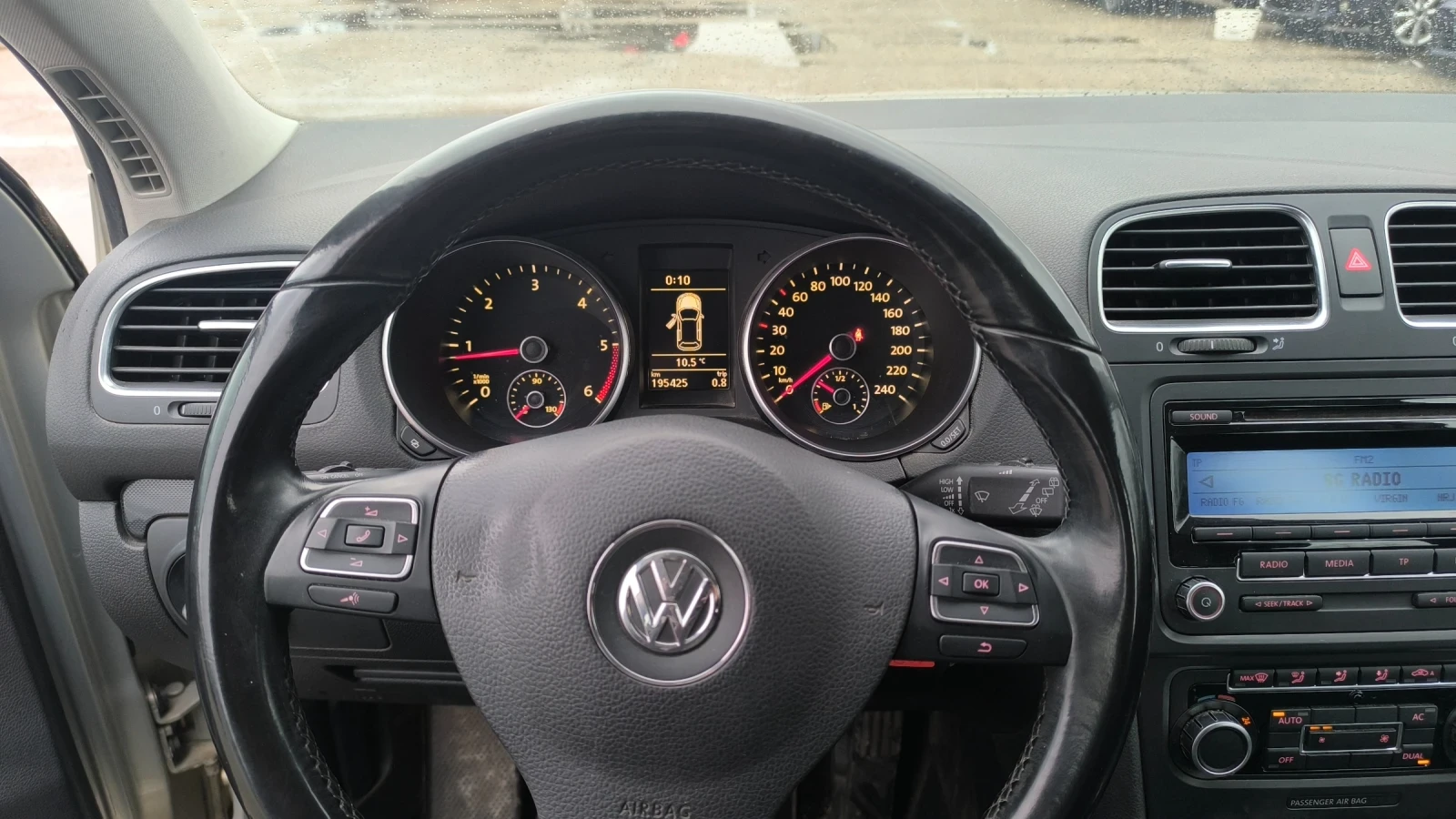 VW Golf 2.0 TDI 110k.c. - изображение 10
