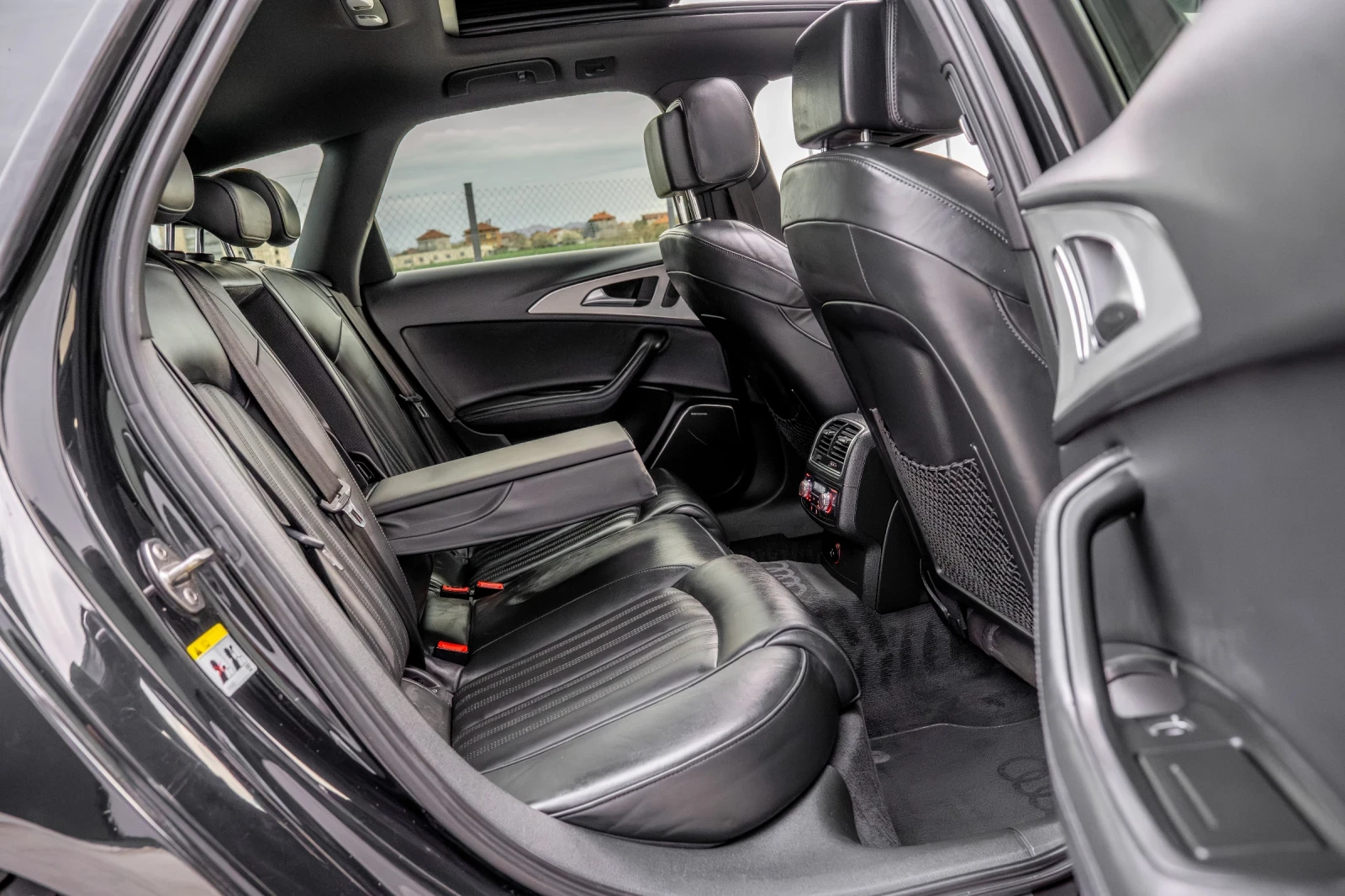 Audi A6 BITDI/ SOFT CLOSE/ HEAD UP/ BANG AND OLUFSEN/ 360 , снимка 14 - Автомобили и джипове - 54127144