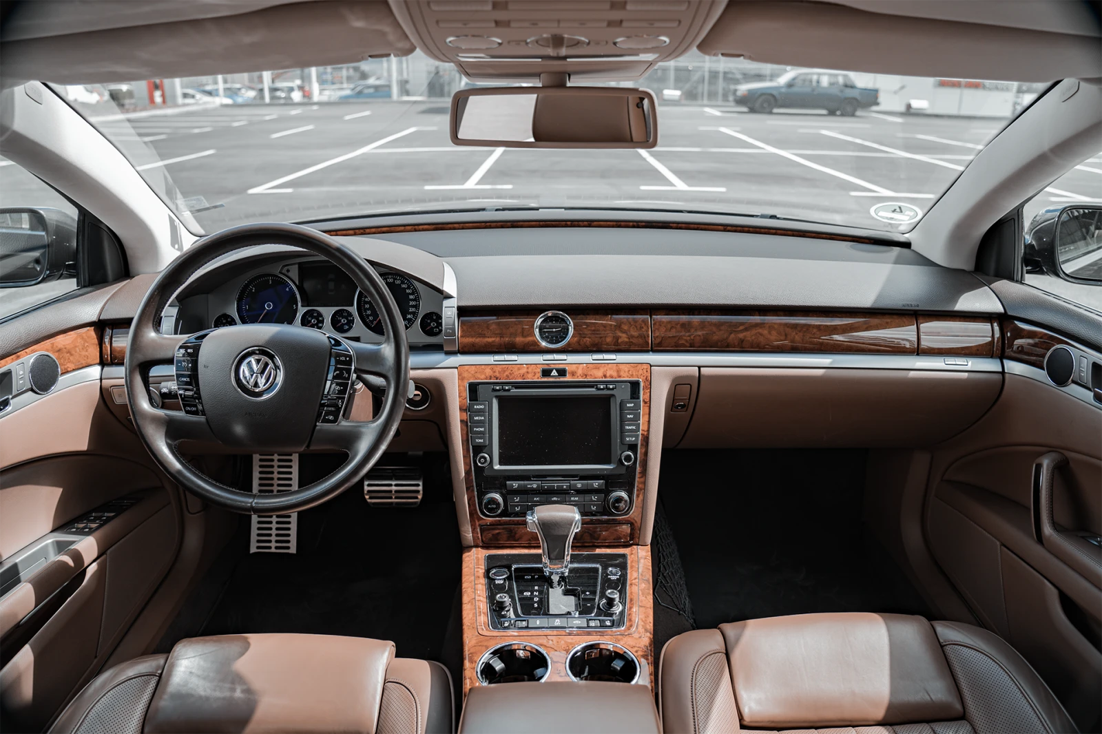 VW Phaeton, снимка 6 - Автомобили и джипове - 54152457