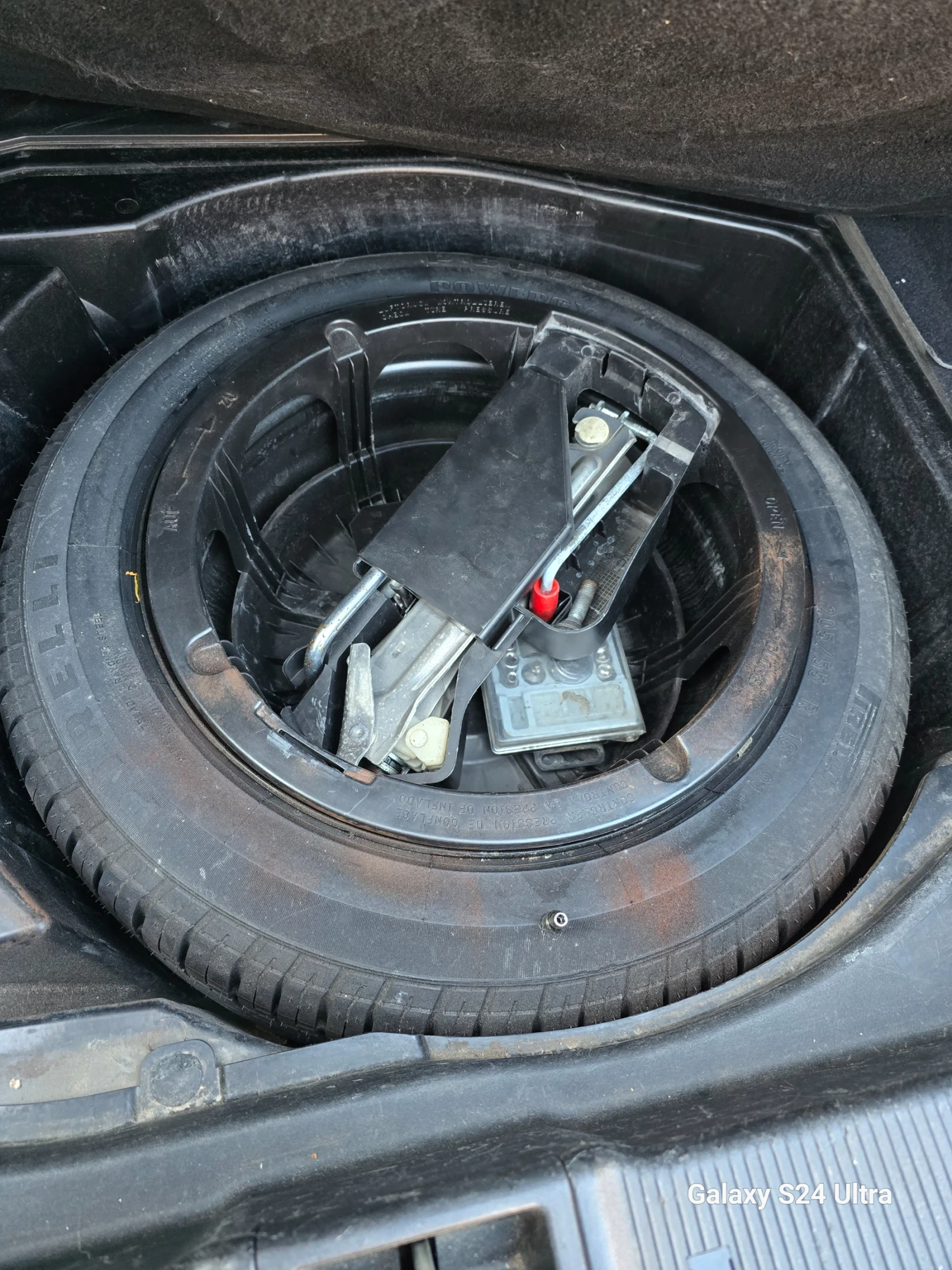 Mercedes-Benz C 220, снимка 9 - Автомобили и джипове - 54306751