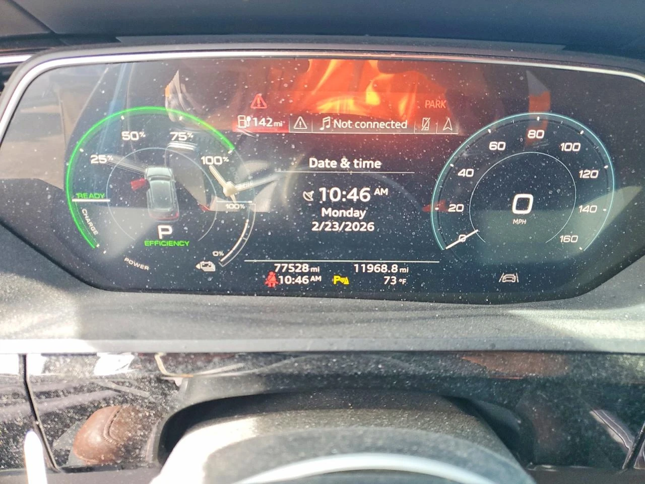 Audi E-Tron Prestige quattro, снимка 9 - Автомобили и джипове - 54769865