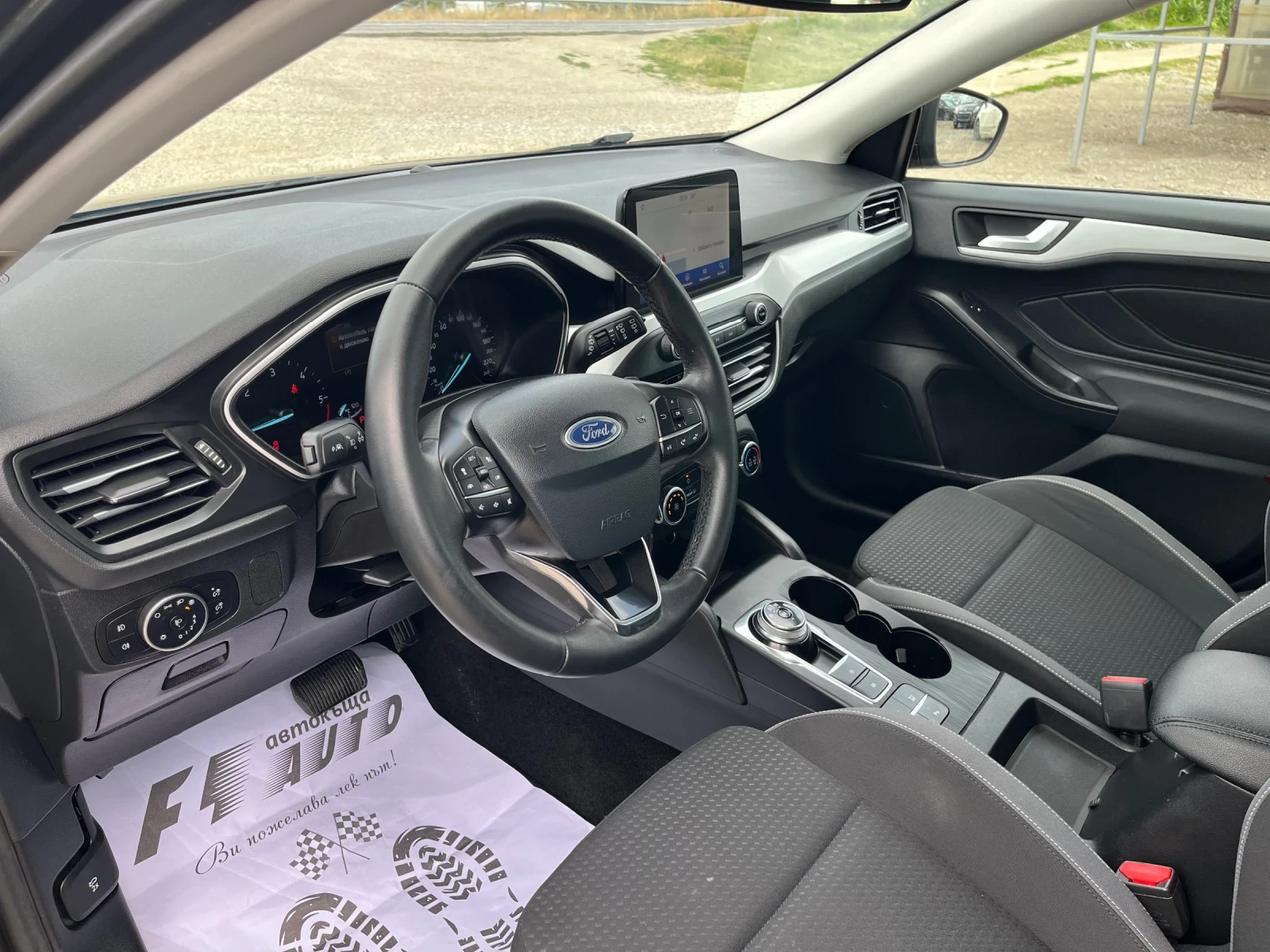 Ford Focus 1.5TDI-120-NAVI-ITALIA, снимка 9 - Автомобили и джипове - 55168404