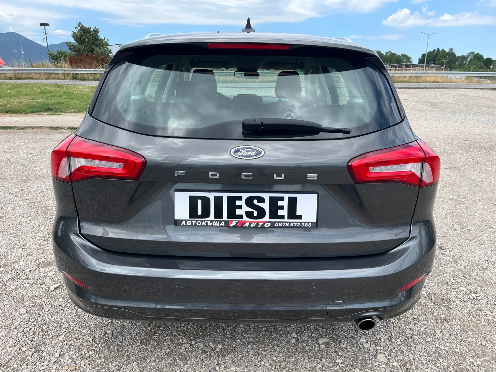 Ford Focus 1.5TDI-120-NAVI-ITALIA, снимка 8 - Автомобили и джипове - 55168404