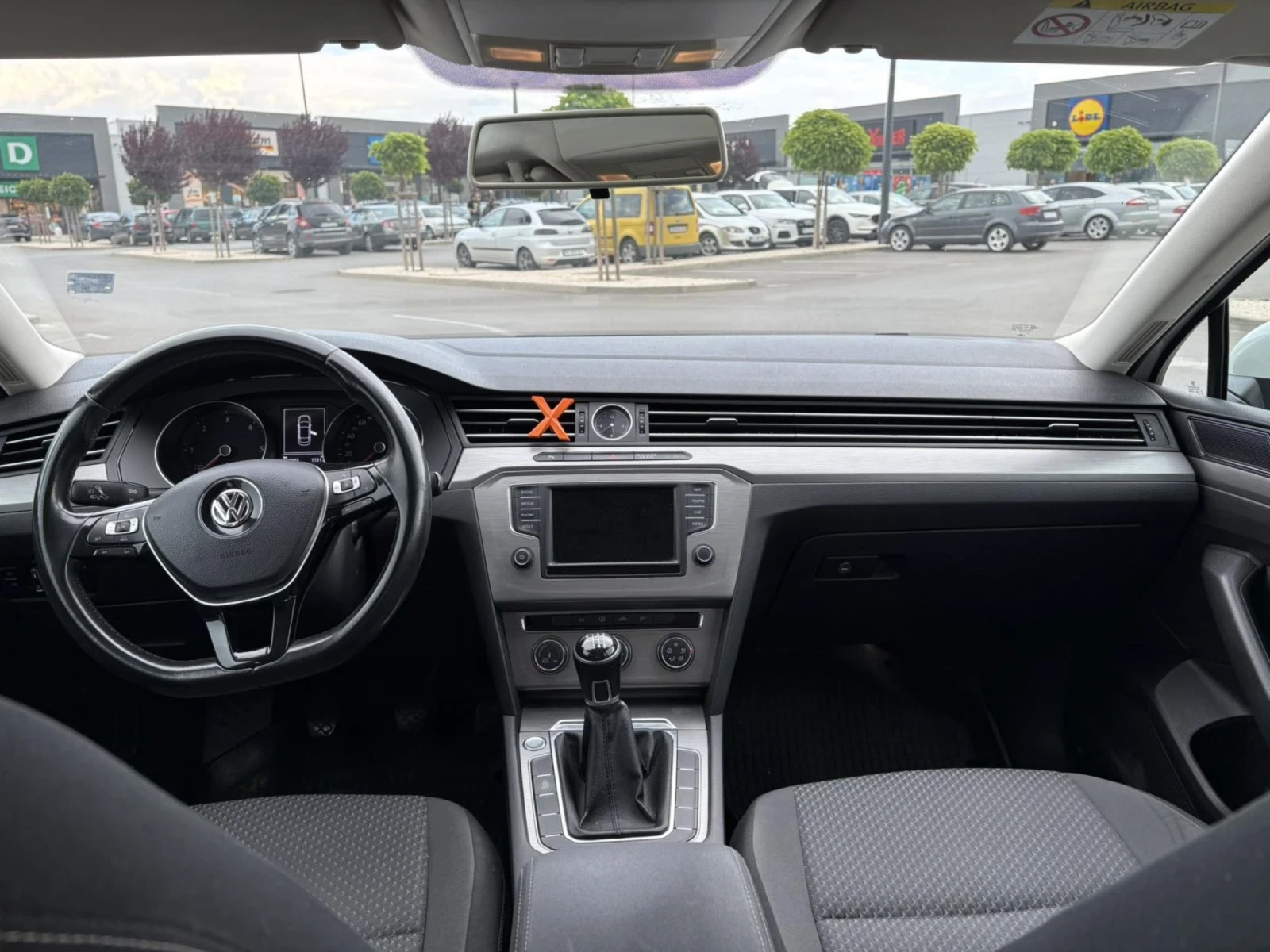 VW Passat, снимка 9 - Автомобили и джипове - 55598011