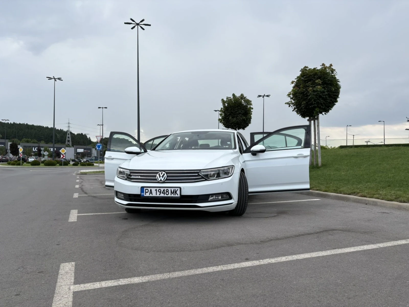 VW Passat, снимка 3 - Автомобили и джипове - 55598011