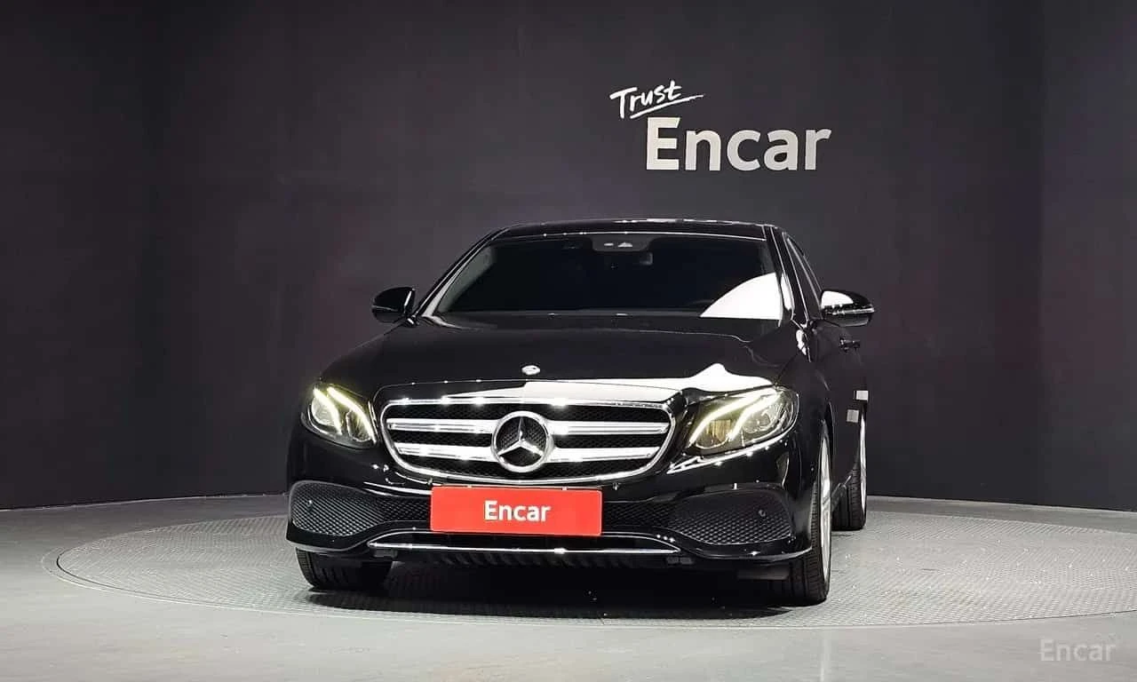 Mercedes-Benz E 200 Avantgarde| АВТОКРЕДИТ БЕЗ ПЪРВОНАЧАЛНА ВНОСКА | , снимка 3 - Автомобили и джипове - 55612303