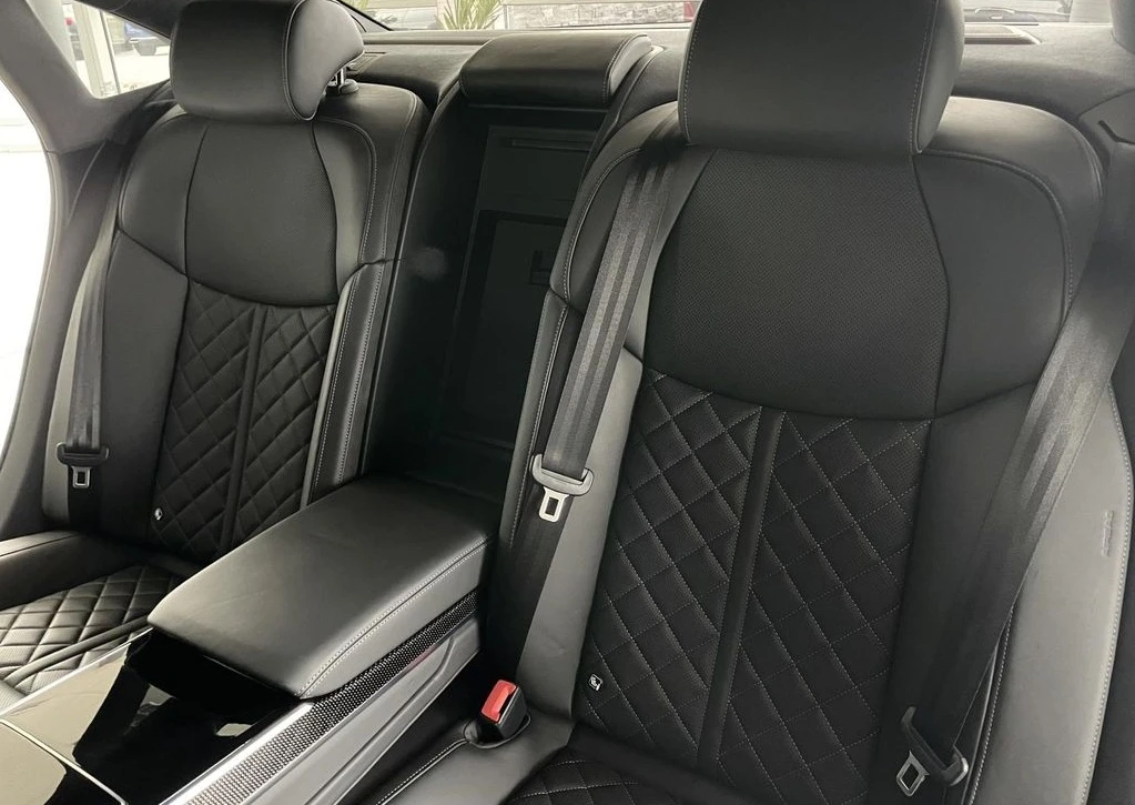 Audi S8 4.0TFSI Quattro, снимка 8 - Автомобили и джипове - 56387633
