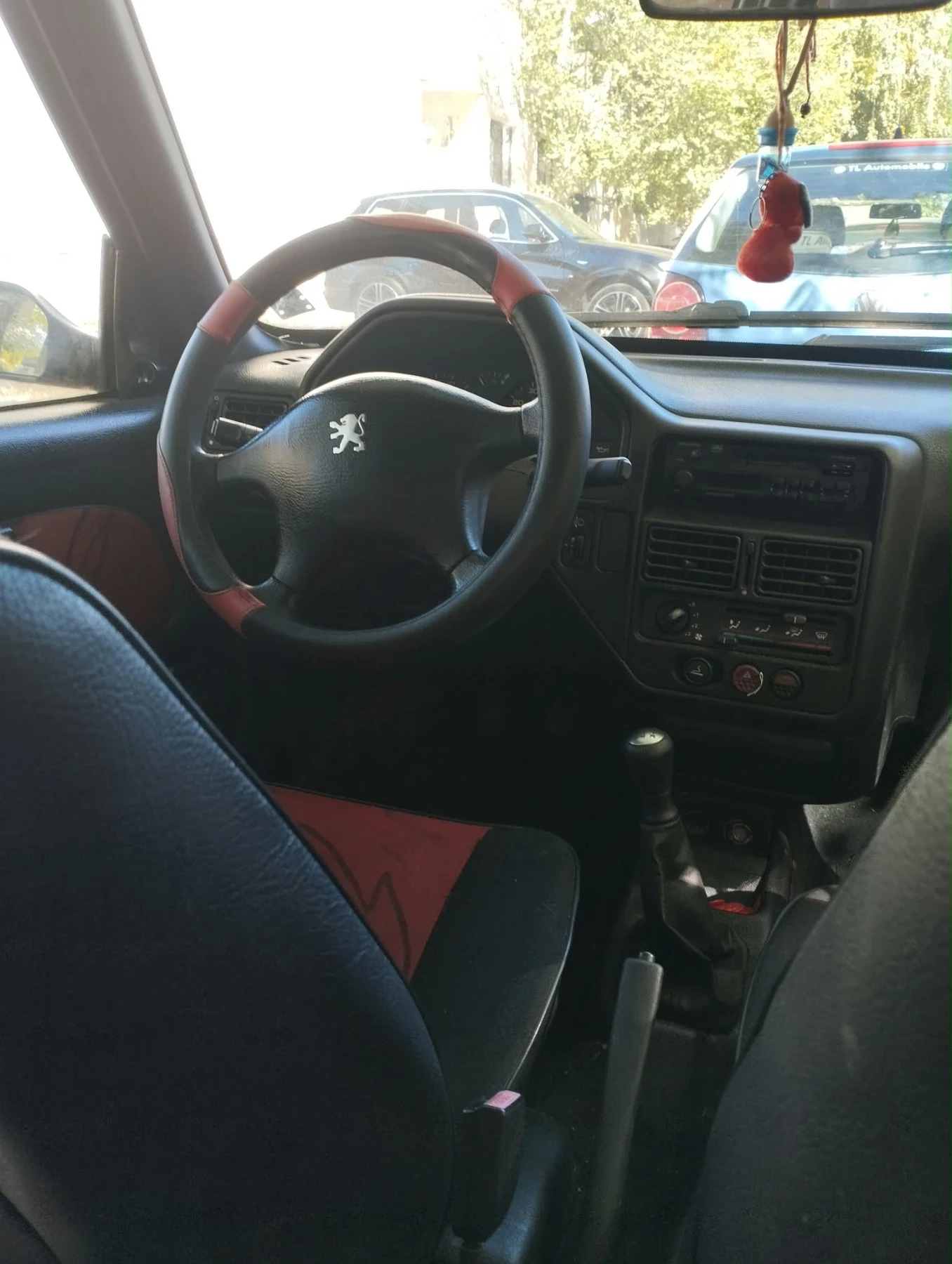 Peugeot 106, снимка 4 - Автомобили и джипове - 56458174