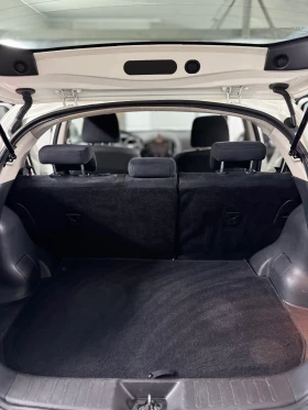 Nissan Juke 191000 км Автоматик Швейцария , снимка 9