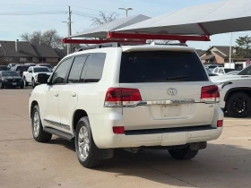 Toyota Land cruiser 5.7 Face * * 7 Места * * CARFAX * * АВТО КРЕДИТ * , снимка 4