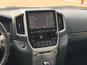 Toyota Land cruiser 5.7 Face * * 7 Места * * CARFAX * * АВТО КРЕДИТ * , снимка 9