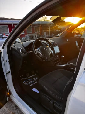 Nissan Qashqai 1.6 DCI= 4X4= NAVI= CAMERA= НОВИ ГУМИ, снимка 10
