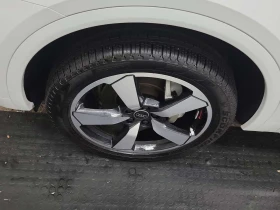 Audi Q5 45TFSI S-Line * TECHNIK * CARFAX * , снимка 6