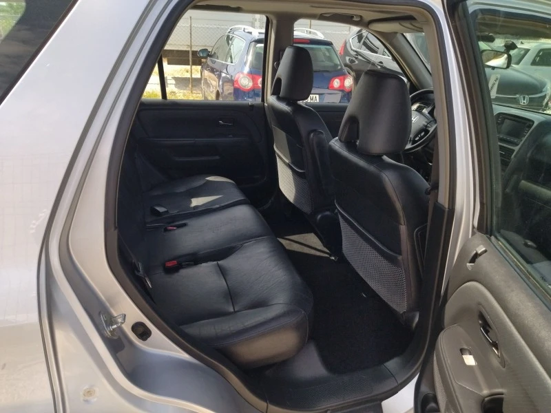 Honda Cr-v 2.2 i-cdti 143kc6ck4x4 EXECUTIVE , снимка 11 - Автомобили и джипове - 45854415