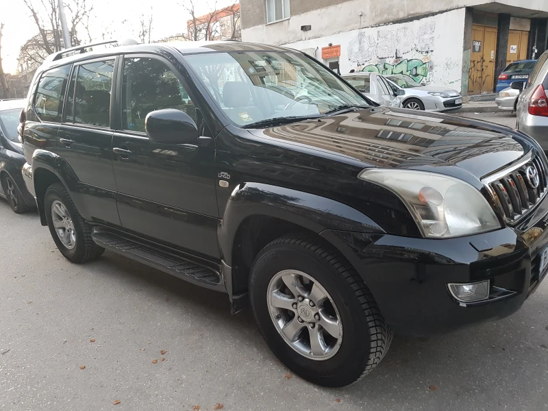 Toyota Land cruiser 3.0 D4-D, снимка 3 - Автомобили и джипове - 48365920