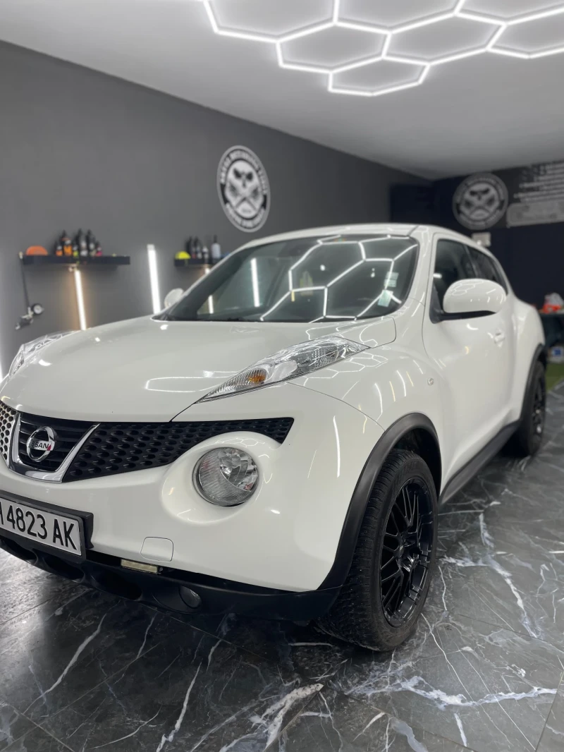 Nissan Juke 191000 км Автоматик Швейцария , снимка 3 - Автомобили и джипове - 52526932