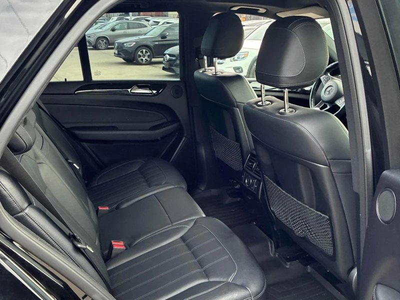 Mercedes-Benz GLE 350 AMG packet* Distronic* Пано* Подгреви* 360 камера*, снимка 13 - Автомобили и джипове - 52573404