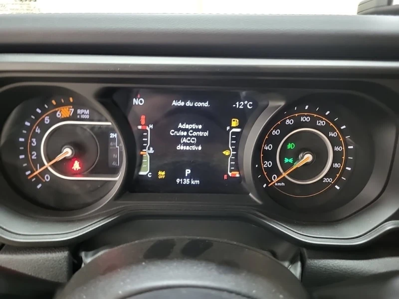 Jeep Wrangler * RUBICON X * CARFAX * БЕЗ ПЪРВОНАЧАЛНА ВНОСКА, снимка 10 - Автомобили и джипове - 53269008