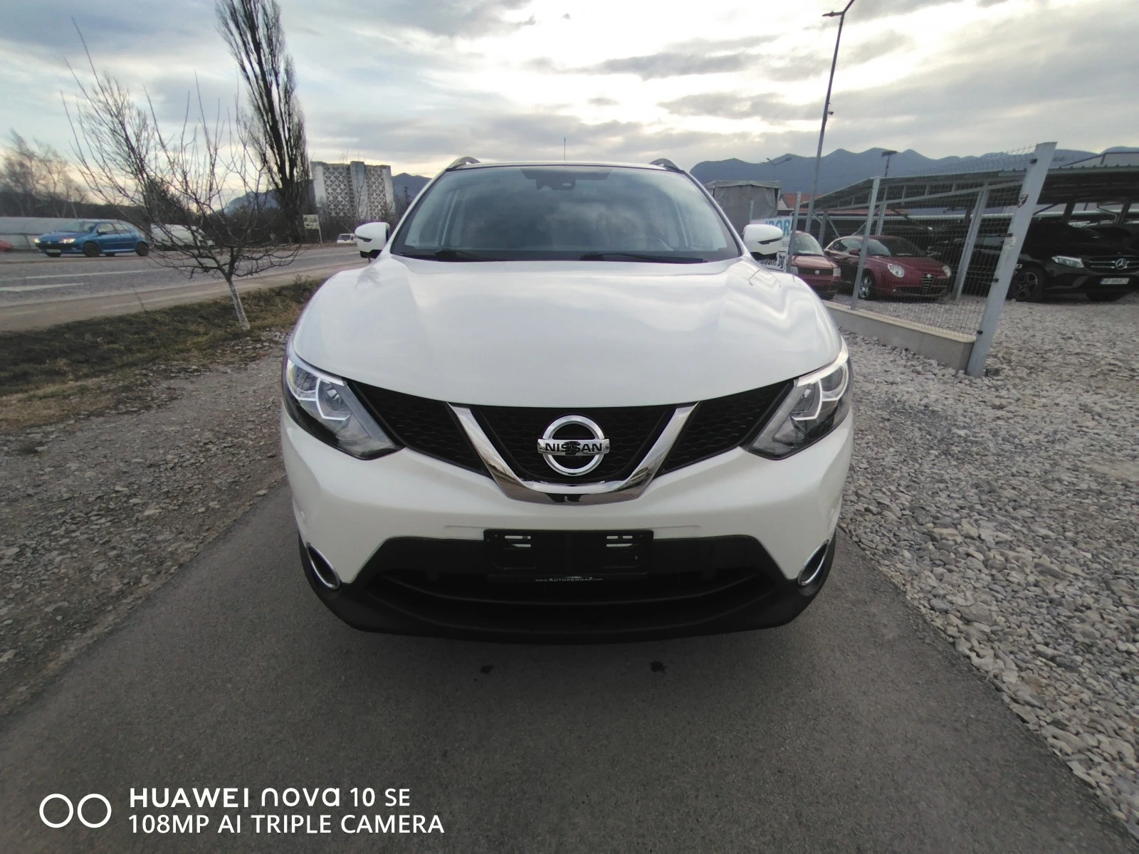 Nissan Qashqai 1.5 EURO 6B 360CAM - изображение 4