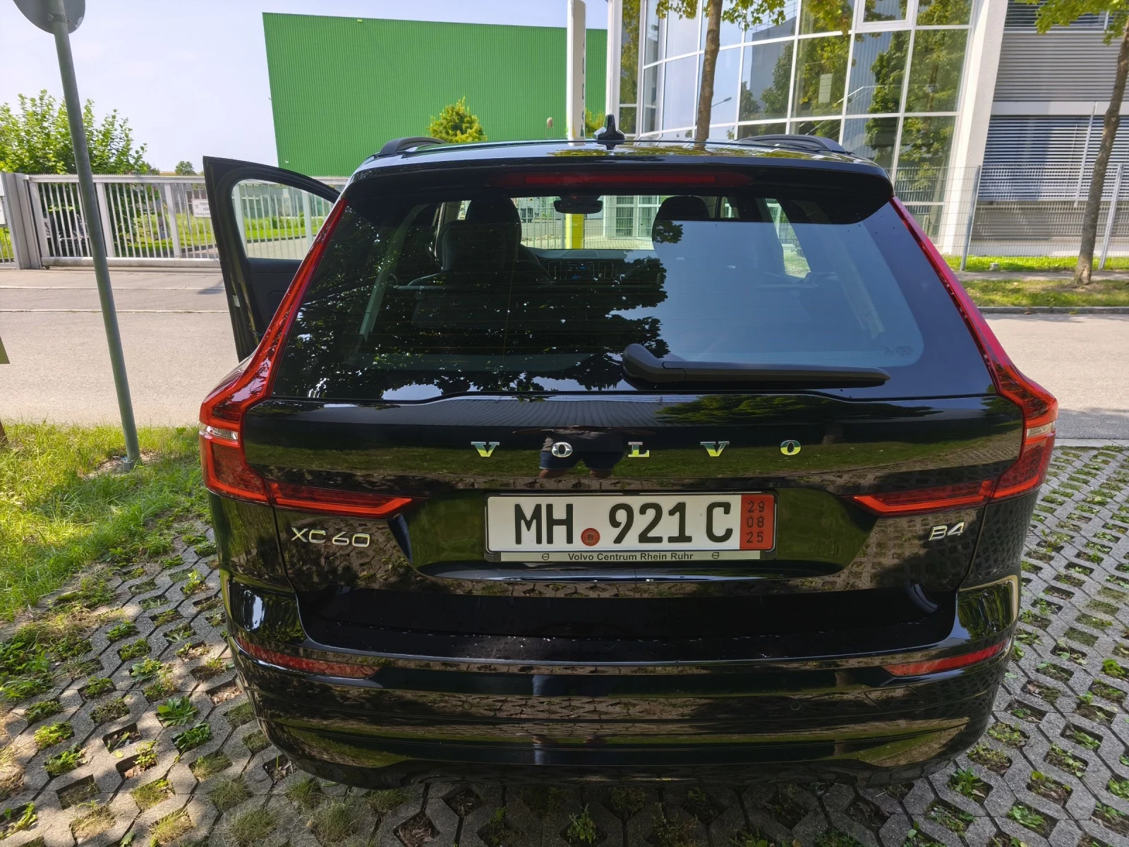 Volvo XC60  - изображение 2