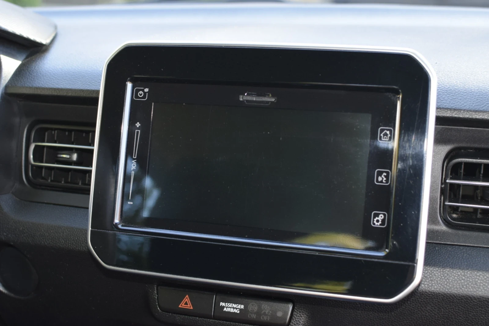 Suzuki Ignis 1.2 Hybrid 4x4 - изображение 8