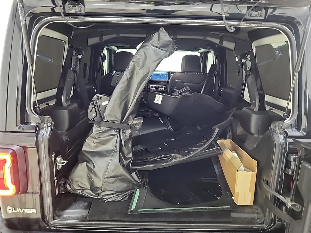 Jeep Wrangler * RUBICON X * CARFAX * ��� ������������ ������ | Mobile.bg � ����������� 16