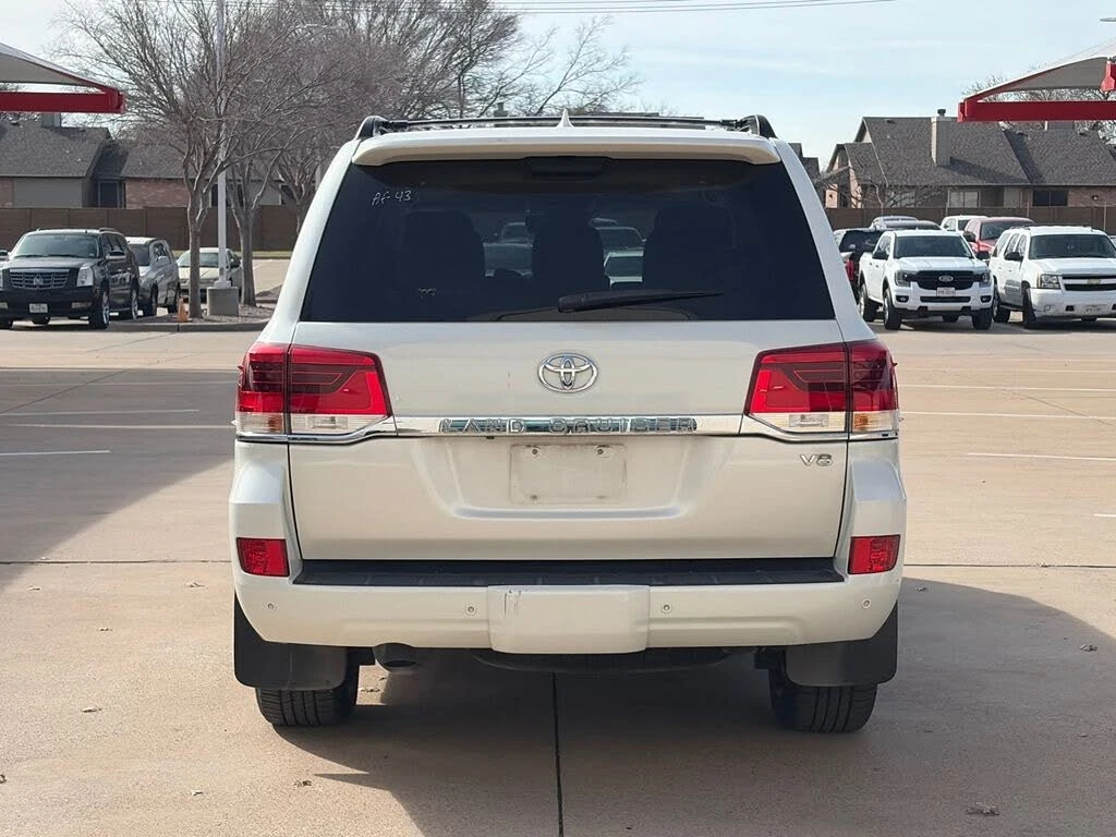 Toyota Land cruiser 5.7 Face * * 7 Места * * CARFAX * * АВТО КРЕДИТ *  - изображение 5