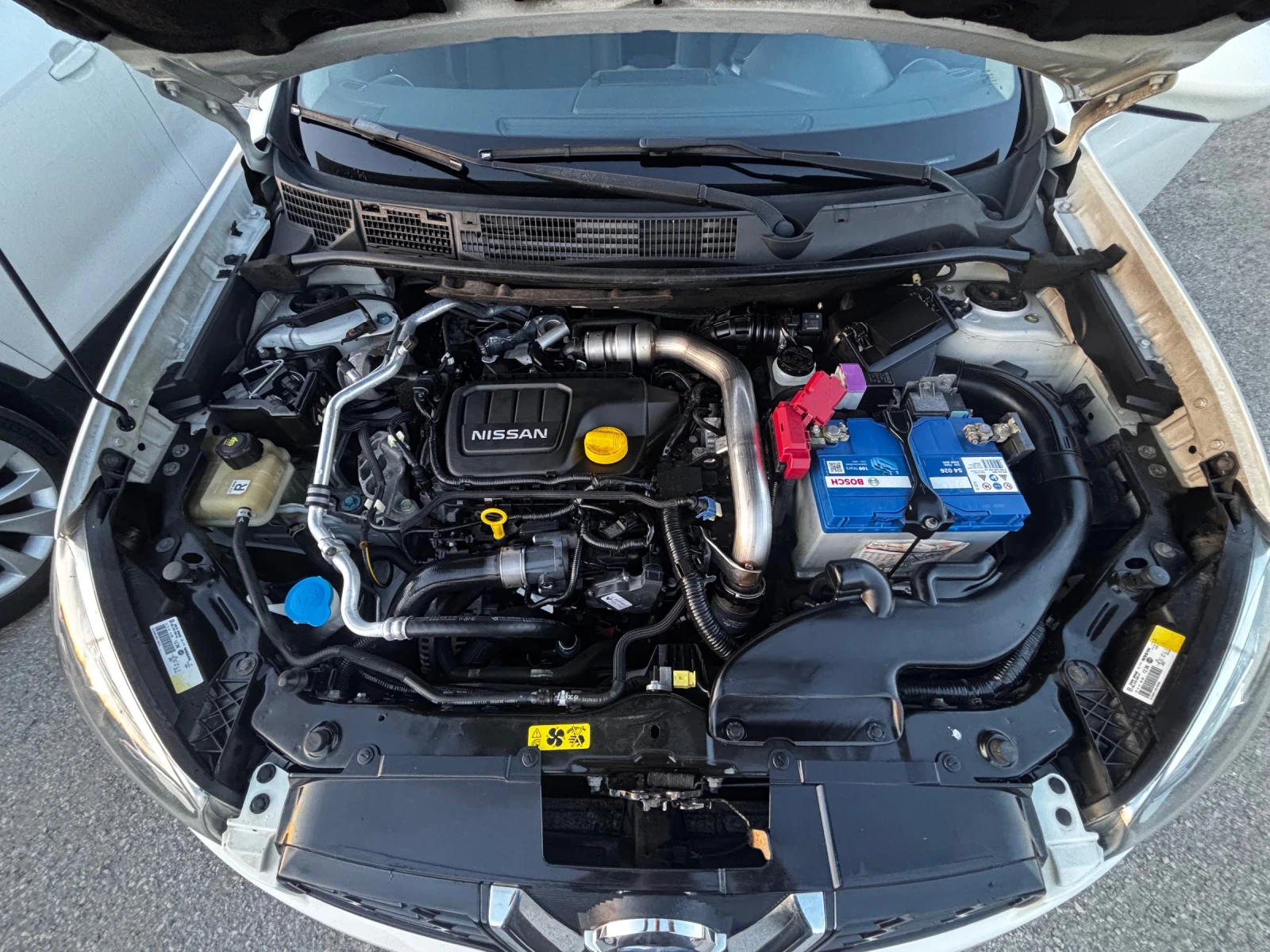 Nissan Qashqai 1.6 DCI= 4X4= NAVI= CAMERA= НОВИ ГУМИ, снимка 9 - Автомобили и джипове - 53829234