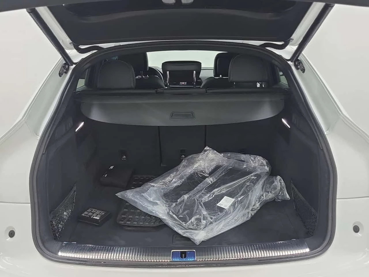 Audi Q5 45TFSI S-Line * TECHNIK * CARFAX * , снимка 14 - Автомобили и джипове - 53991280