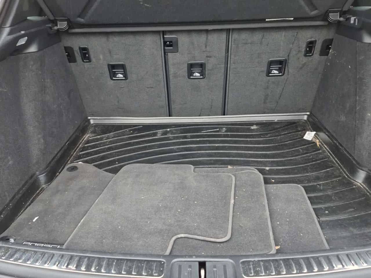 Porsche Macan  GTS| 360 КАМЕРИ| ОБДУХВАНЕ| ПАМЕТ| ПАНОРАМА| , снимка 13 - Автомобили и джипове - 54069289