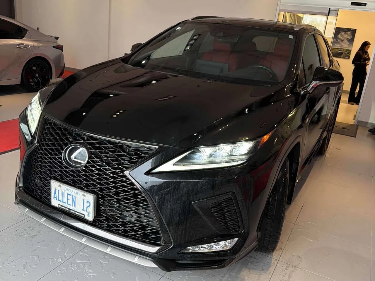 Lexus RX 350 ПОДГРЕВИ * ПАНО * KEYLESS * CARFAX