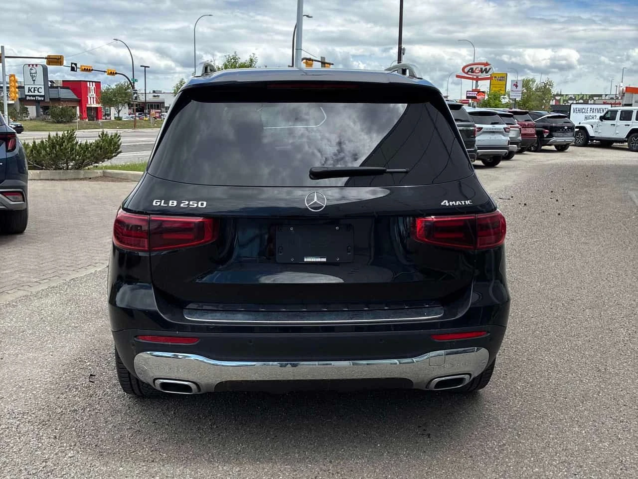 Mercedes-Benz GLB 250 4MATIC/ПАНОРАМА/ПОДГРЕВИ, снимка 5 - Автомобили и джипове - 55157263