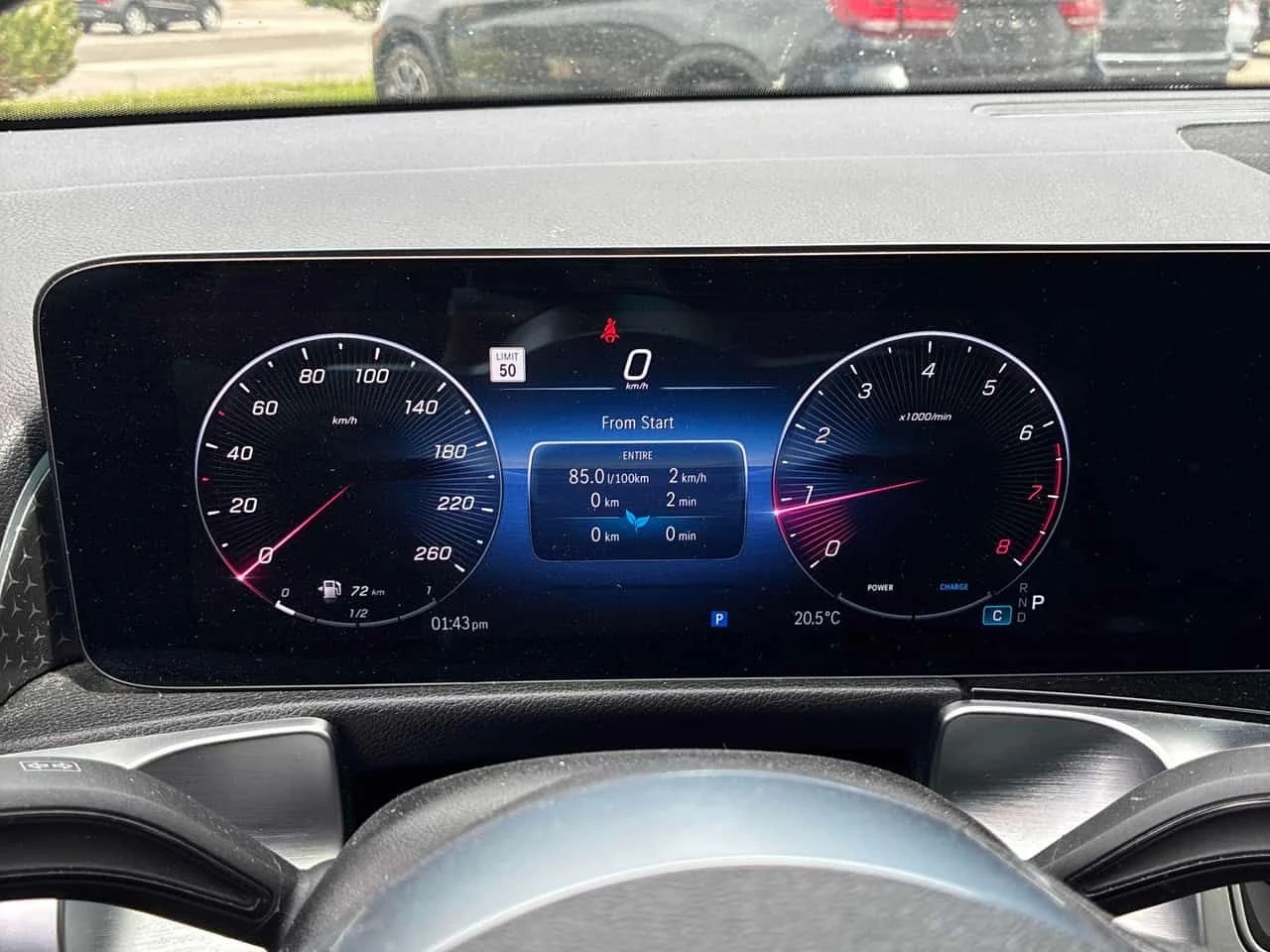 Mercedes-Benz GLB 250 4MATIC/ПАНОРАМА/ПОДГРЕВИ, снимка 8 - Автомобили и джипове - 55157263