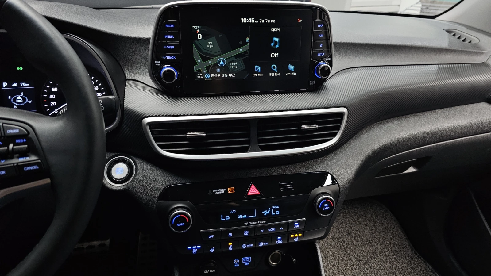 Hyundai Tucson 2.0CRDI / ОЧАКВАН ВНОС !!!, снимка 13 - Автомобили и джипове - 55218090