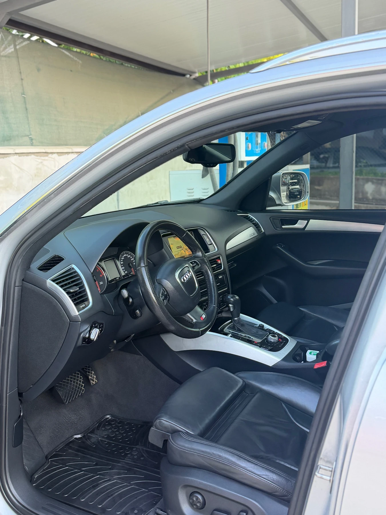 Audi Q5  3.2 FSI quattro | Mobile.bg � ����������� 10