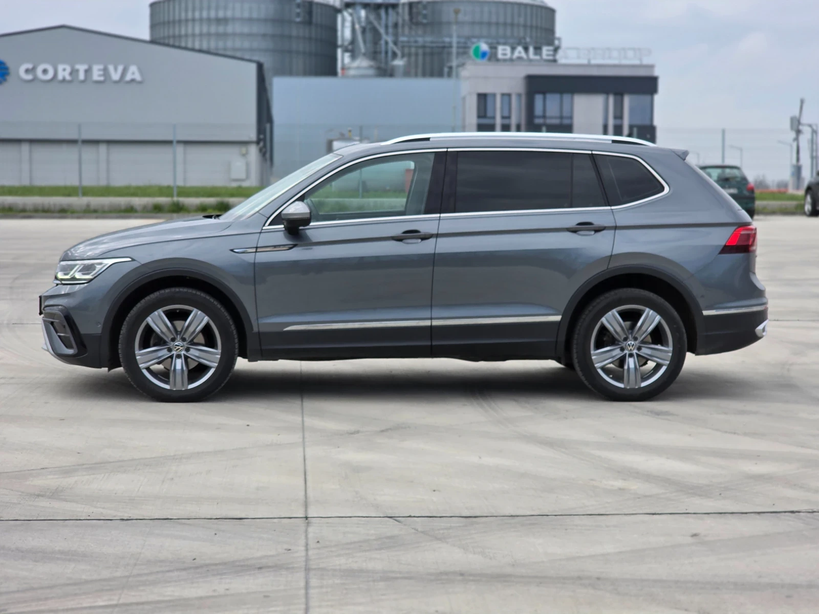 VW Tiguan Allspase, снимка 5 - Автомобили и джипове - 55631681