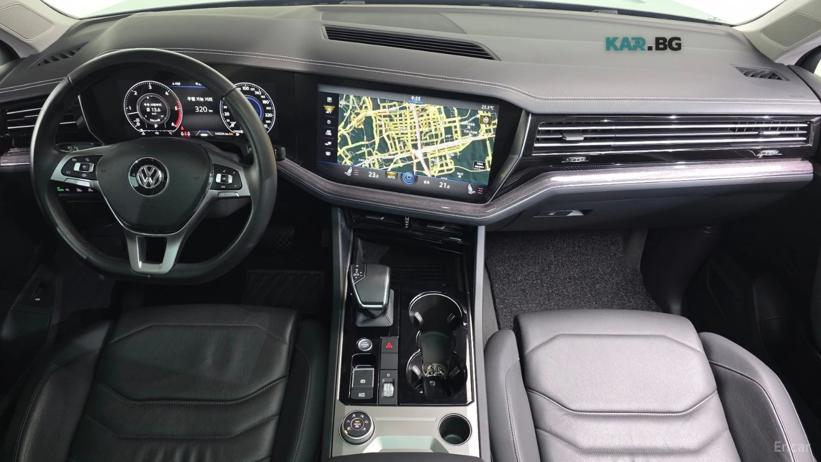 VW Touareg 3.0TDI* PREMIUM* КОЖА* ПОДГРЕВ* КАМЕРА* ПАНОРАМА* , снимка 6 - Автомобили и джипове - 56178852