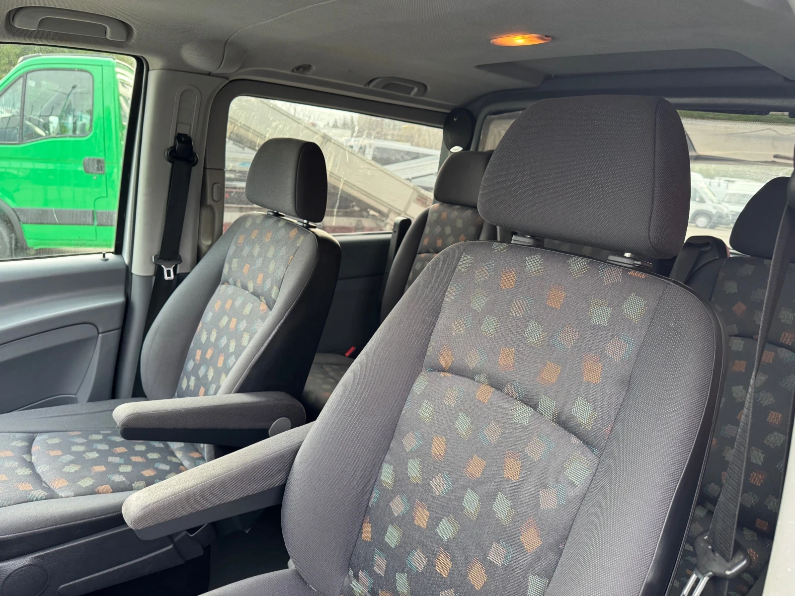 Mercedes-Benz Vito 111 CDI* Климатик* NAVI* 5 места - изображение 7