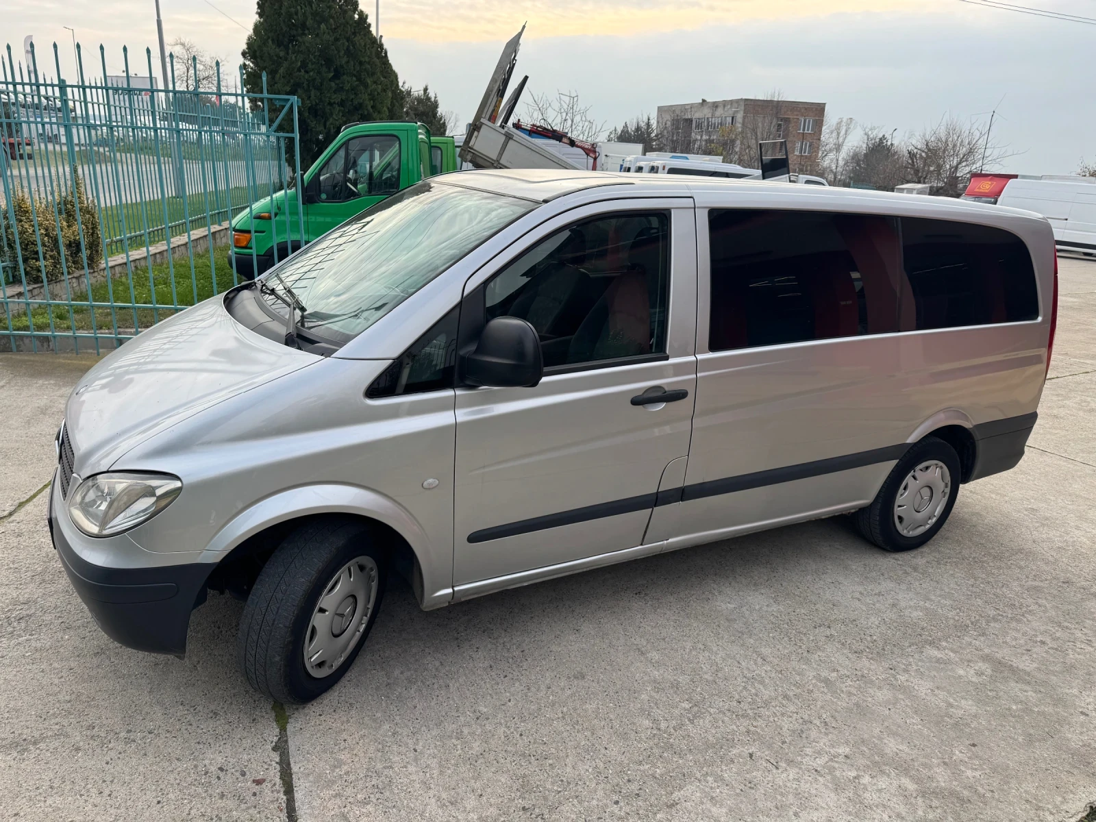 Mercedes-Benz Vito 111 CDI* Климатик* NAVI* 5 места - изображение 2