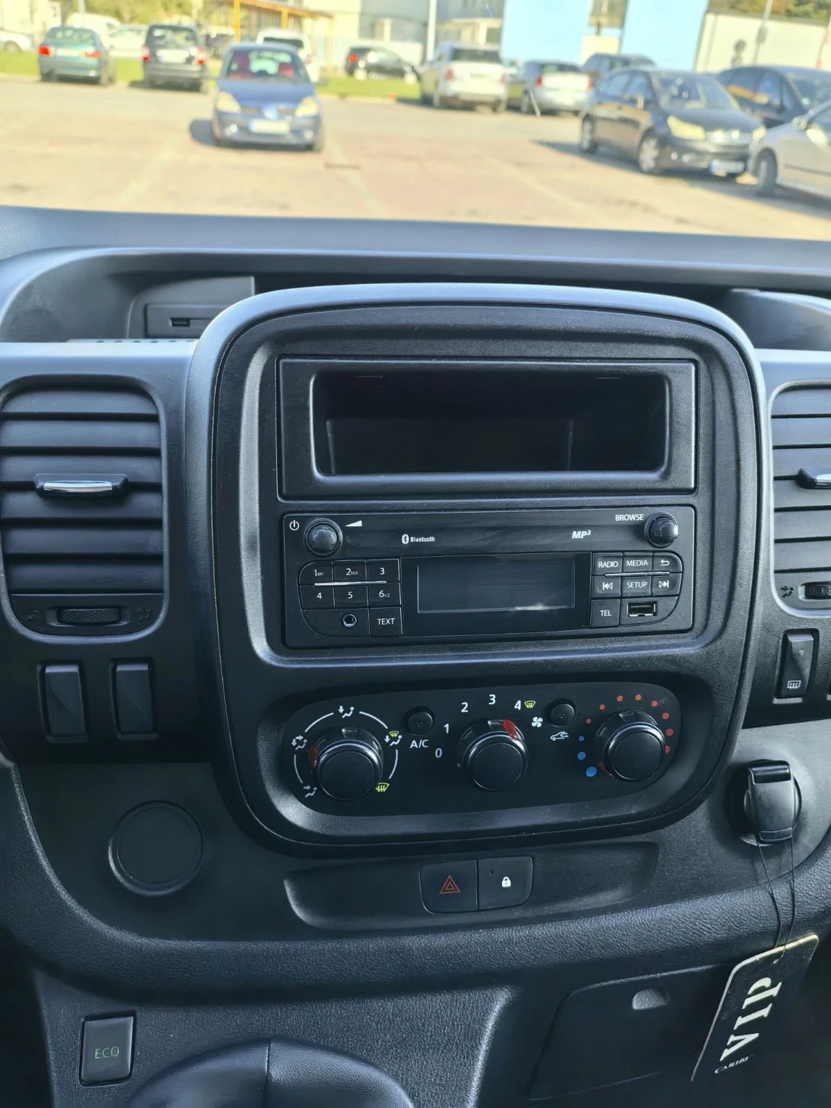 Renault Trafic, снимка 11 - Бусове и автобуси - 56594677