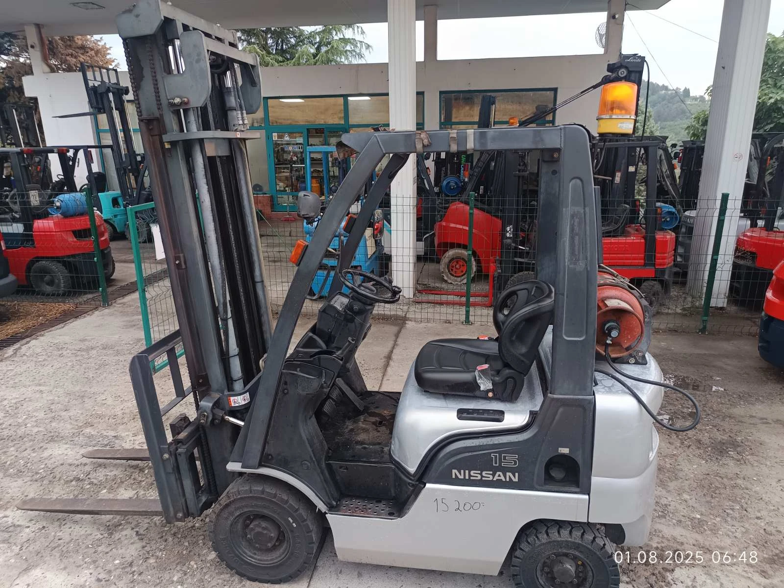  Nissan    ,  4  | Mobile.bg   3