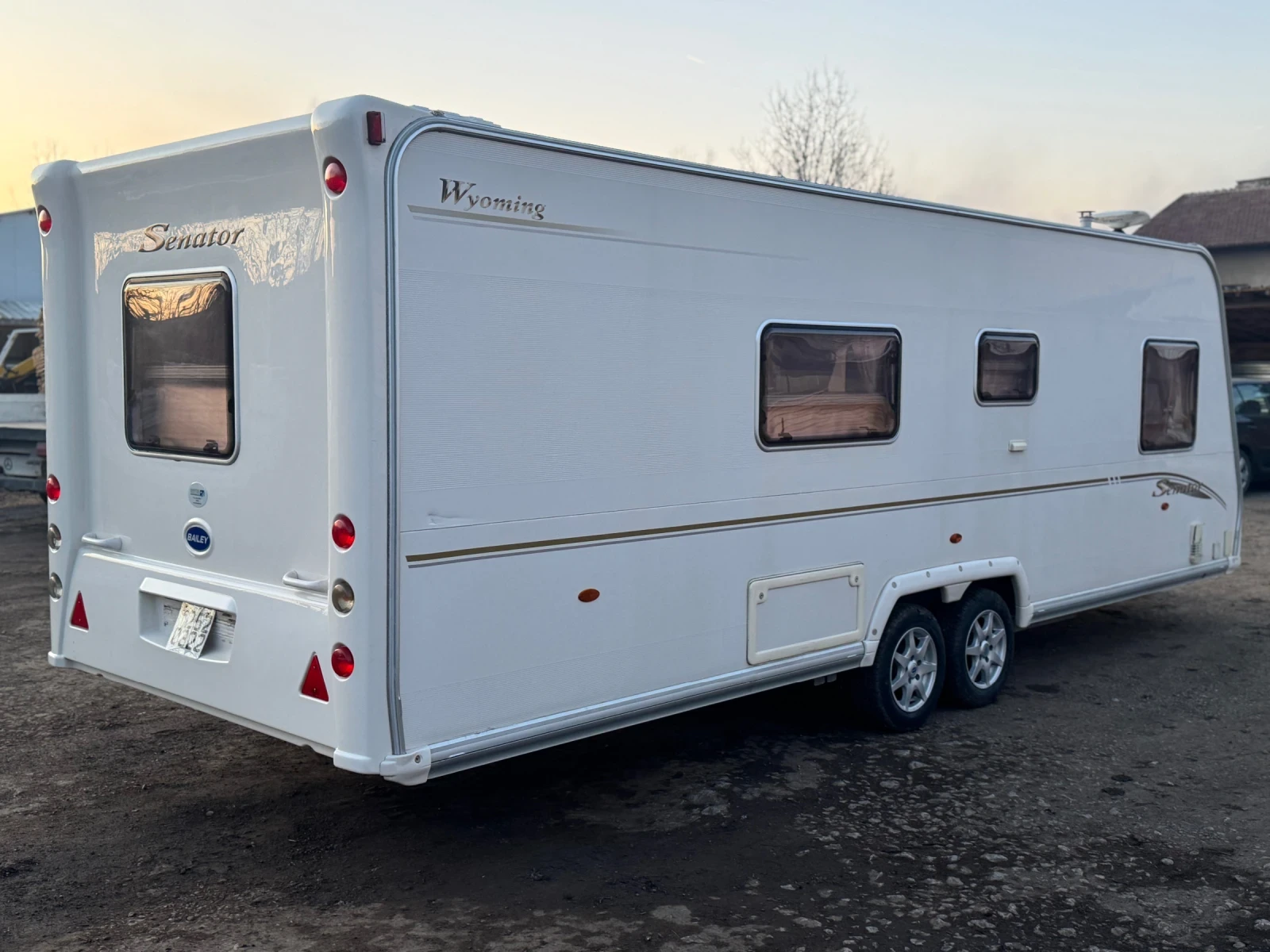 Каравана Bailey SENATOR  френска СПАЛНЯ  - изображение 3