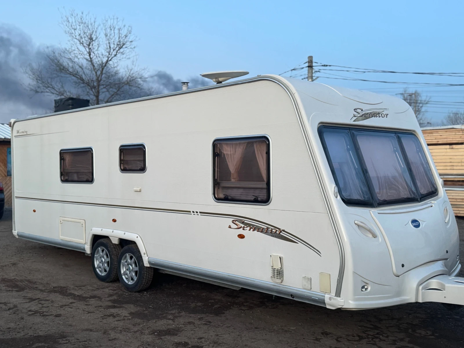 Каравана Bailey SENATOR  френска СПАЛНЯ  - изображение 2